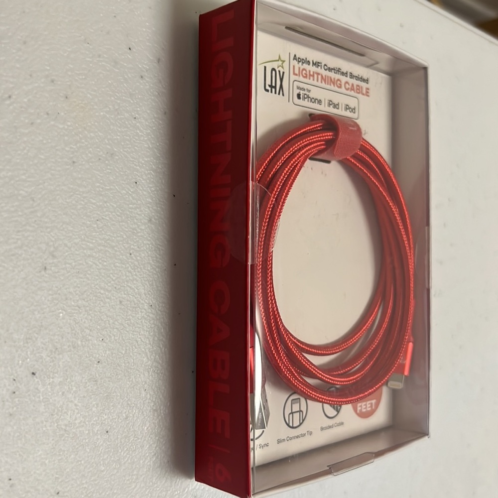 Lightning Cable ( New ) - Picture 3 of 8
